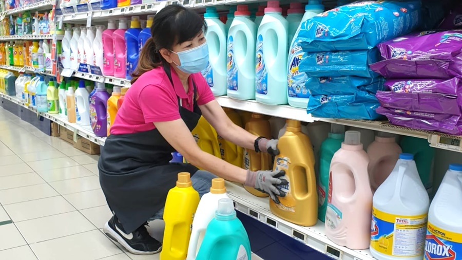 Taking on a retail assistant role at NTUC FairPrice